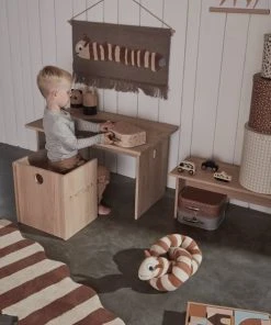 OYOY Living Design Tapis Enfant Larve Marron En Laine Et En Coton H40x180cm -Boutique KidKraft tapis enfant larve marron en laine et en coton h40x180cm 2