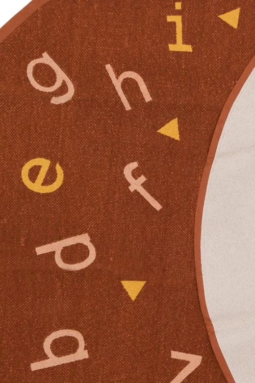 AFK Living Tapis Enfant Rond Alphabet Terracotta 135x135 5 AFK Living Tapis Enfant Rond Alphabet Terracotta 135x135 â Image 3