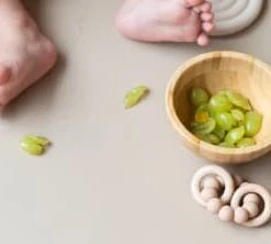 Toddlekind Tapis Multifonction En Vinyle Brun Diamètre 105cm -Boutique KidKraft tapis multifonction en vinyle brun diametre 105cm 3