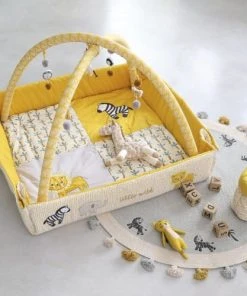 Maisons Du Monde Tapis Rond En Coton Tressé Imprimé à Pompons D100 12 Maisons Du Monde Tapis Rond En Coton Tressé Imprimé à Pompons D100 -Boutique KidKraft tapis rond en coton tresse imprime a pompons d100 1000 5 17 206657 6