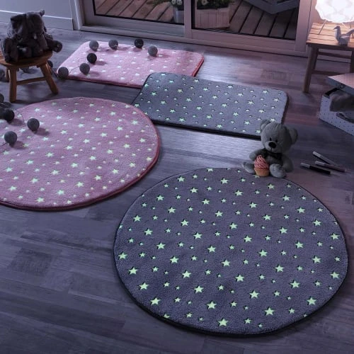 Douceur D'Intérieur Tapis Rond Flanelle Phosphorescent Rose D90cm 5 Douceur D'Intérieur Tapis Rond Flanelle Phosphorescent Rose D90cm – Image 3